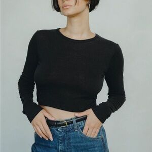OZMA Black Long Sleeve Crop Top